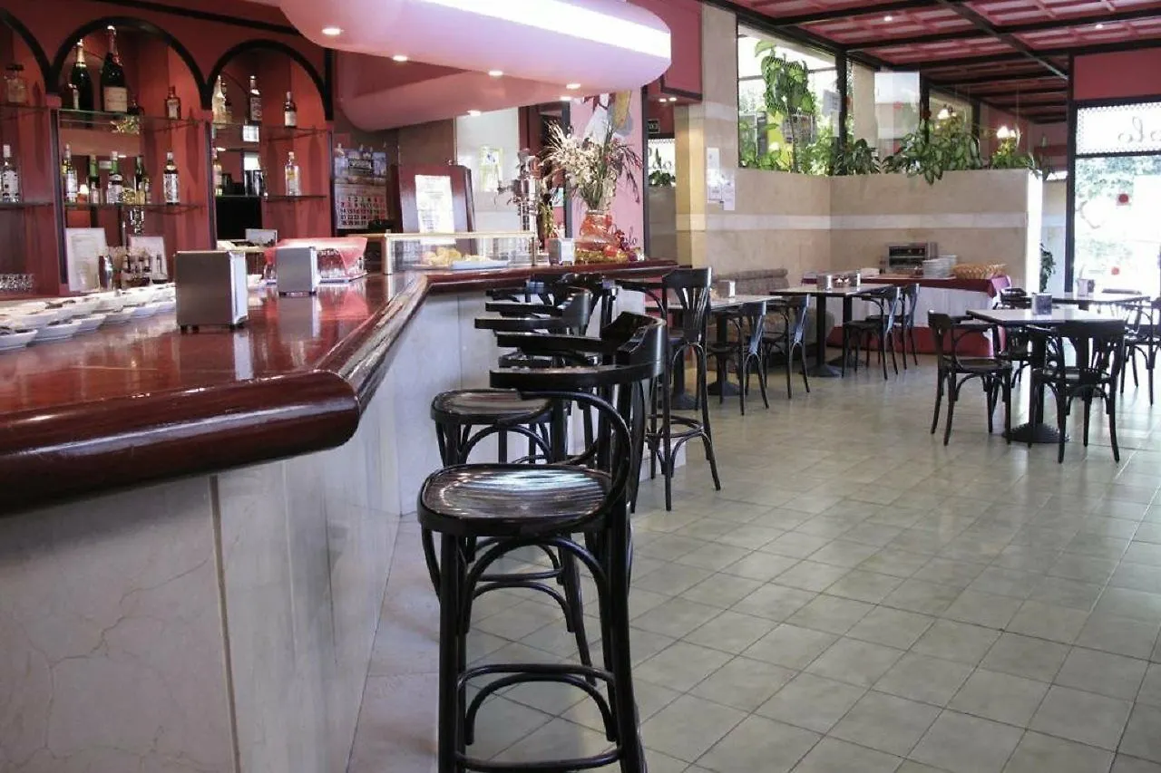 Ona Marbella Inn