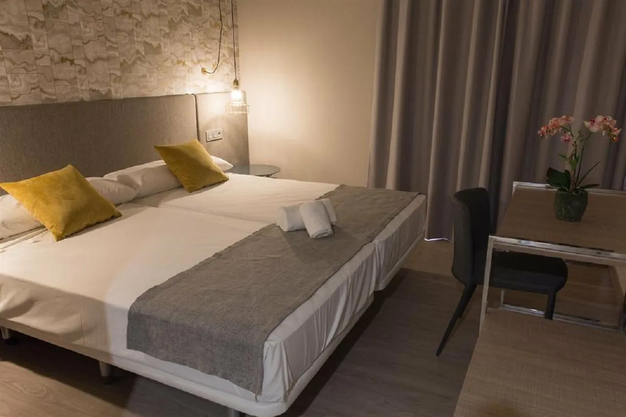 Ona Marbella Inn